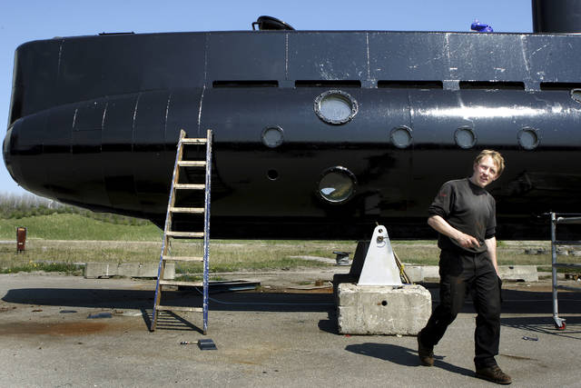 danish man personal submarine