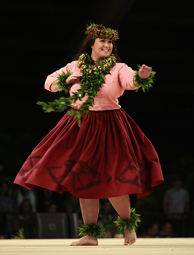 Sterling wins Miss Aloha Hula