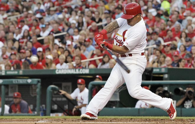 With Iselle bearing down on Hawaii, Kolten Wong blasts two homers for  Cardinals