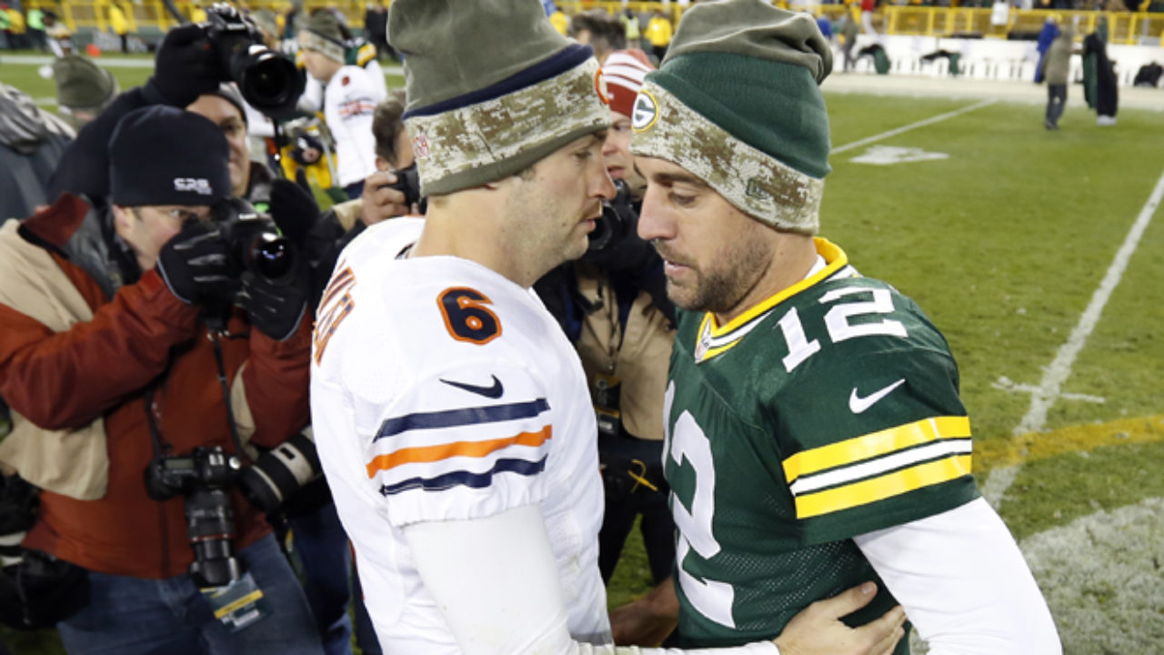 Sunday Night NFL: Rodgers throws 6 TDs, Packers rout Bears 55-14