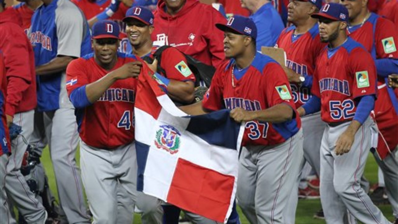 Dominicans Show Culture In Emotional Style of Play at World Baseball Classic  - The New York Times