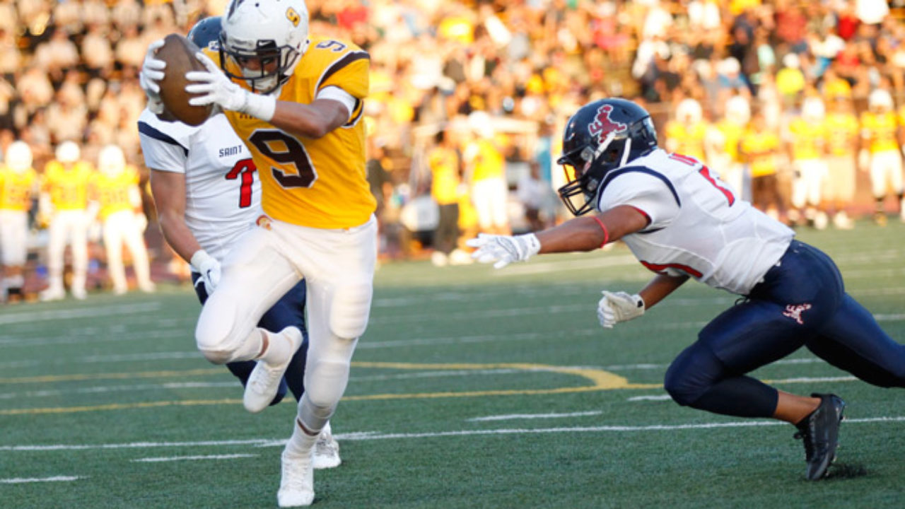 Saint Louis swats away Mililani's final pass to set up state title