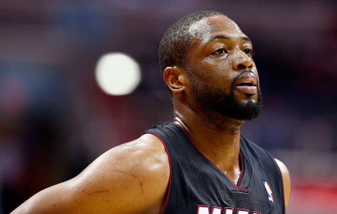 Dwyane Wade re-signs with Miami Heat | Honolulu Star-Advertiser