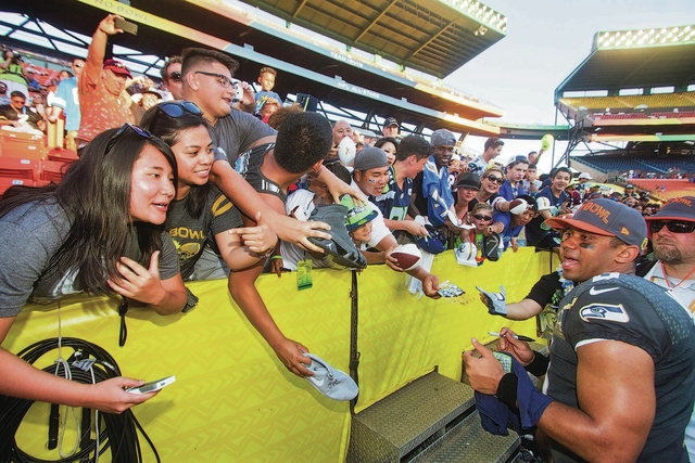 Pro Bowl Hawaii fans