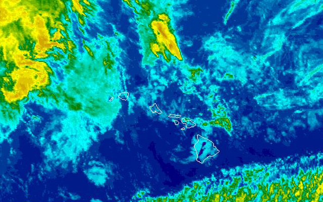 Heavy Rain Prompts Rescue On Maui Sporadic Rains Could Continue All