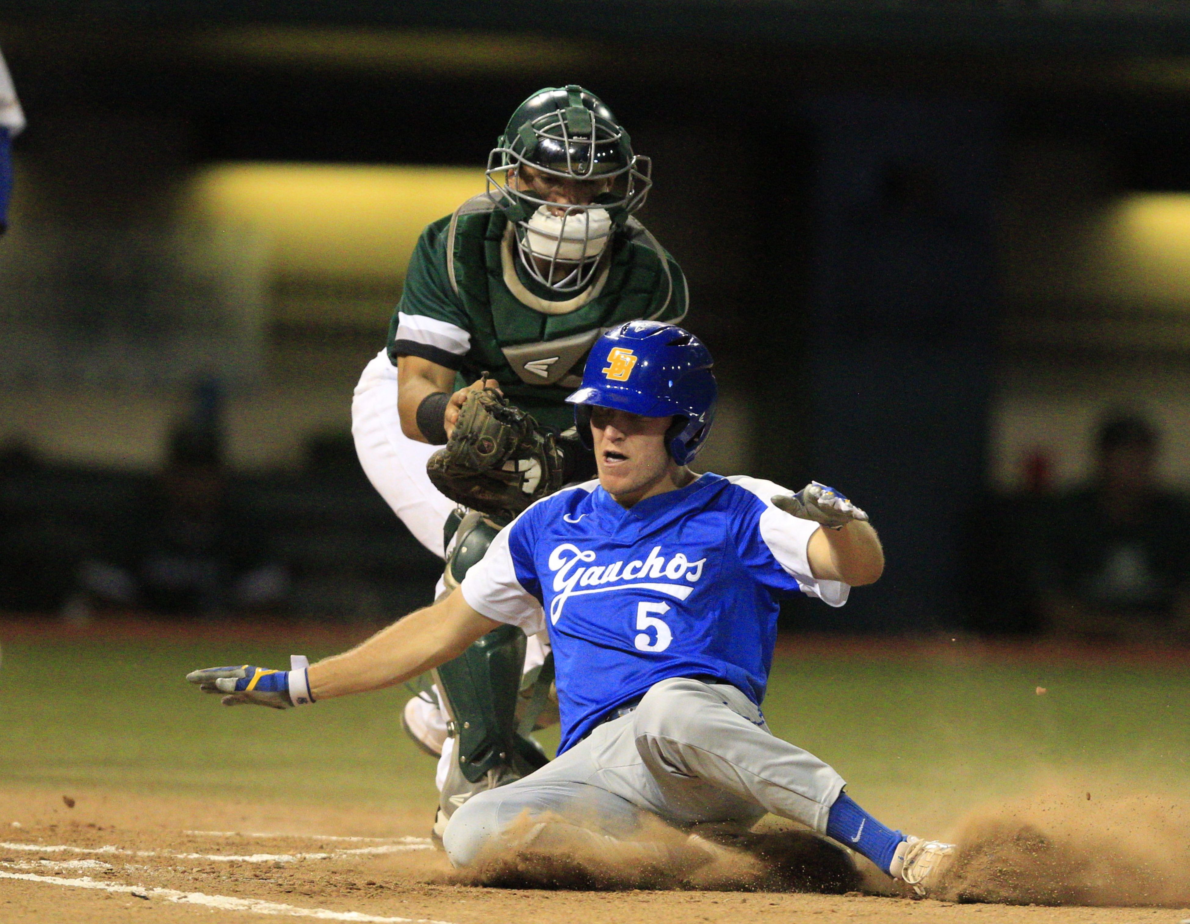 College baseball Hawaii loses to UC Santa Barbara in Game 1 Honolulu