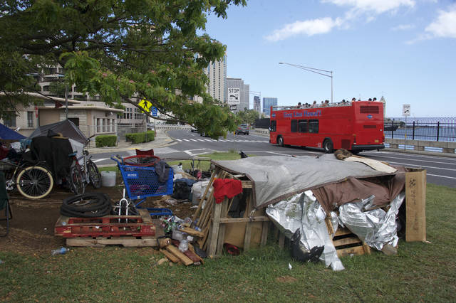 Hawaii S Work To Ease Homeless Making Progress Federal Official Says   Web1 CTY NIMITZ HOMELESS  5 