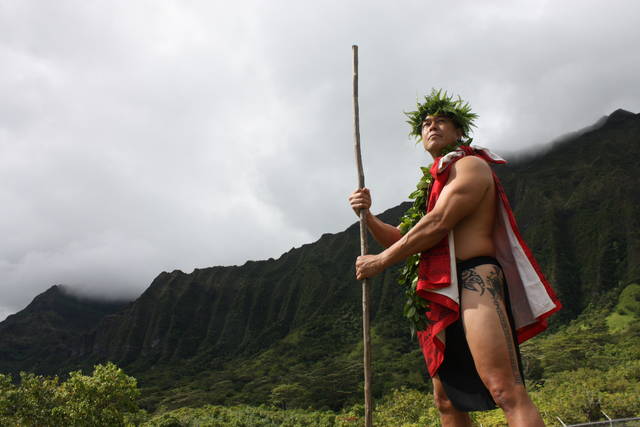 After decades of dance, hula troupers converge | Honolulu Star-Advertiser