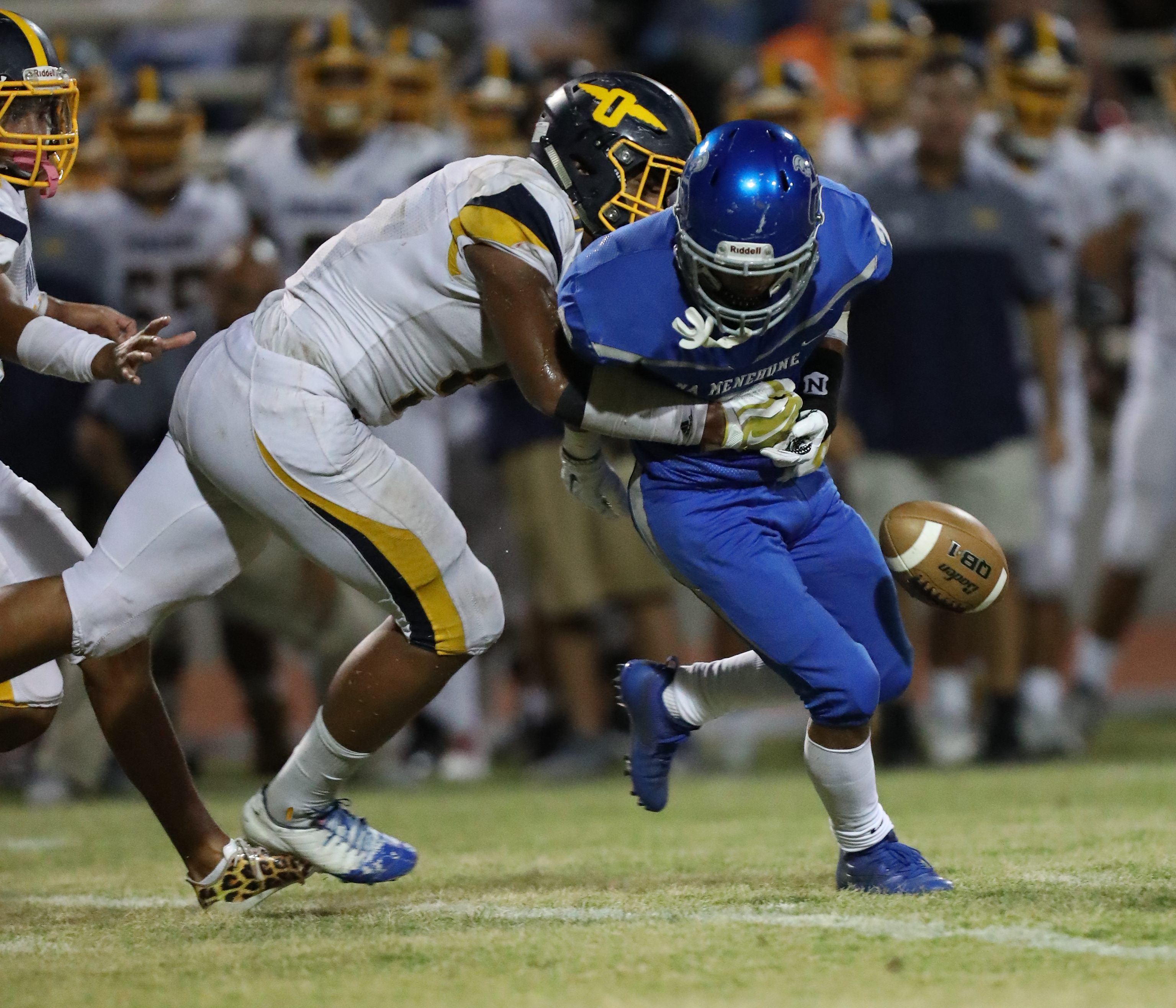 Preseason Football: Moanalua vs. Punahou | Honolulu Star-Advertiser