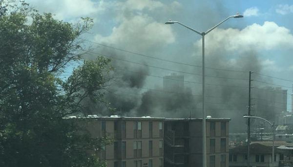 Firefighters Extinguish 3-alarm Fire At Kapiolani Apartment Building ...