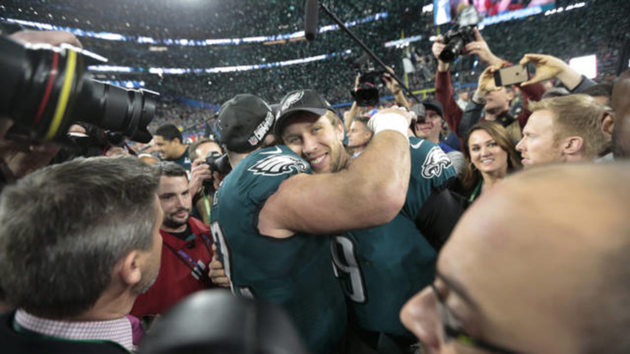 Foles leads Eagles to first Super Bowl victory, 41-33