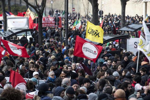 Marchers protest racism in Italy after Africans are shot | Honolulu ...