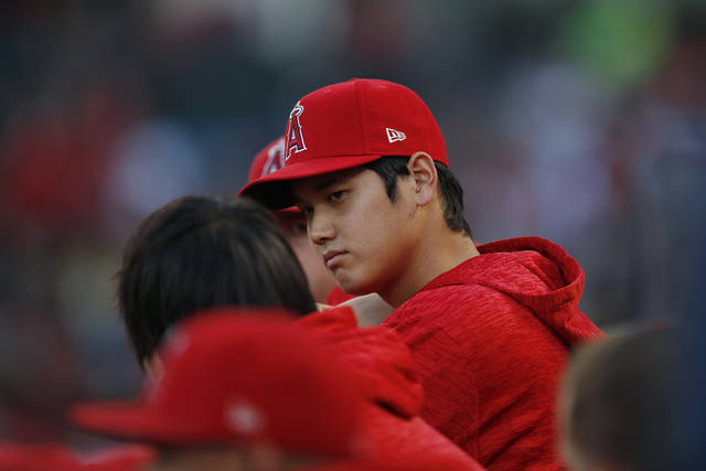 Shohei Ohtani cleared to begin hitting after elbow shows healing ...