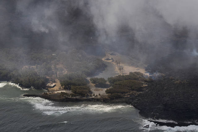 Lava creeps within 500 feet of Pohoiki boat ramp at Isaac Hale Park