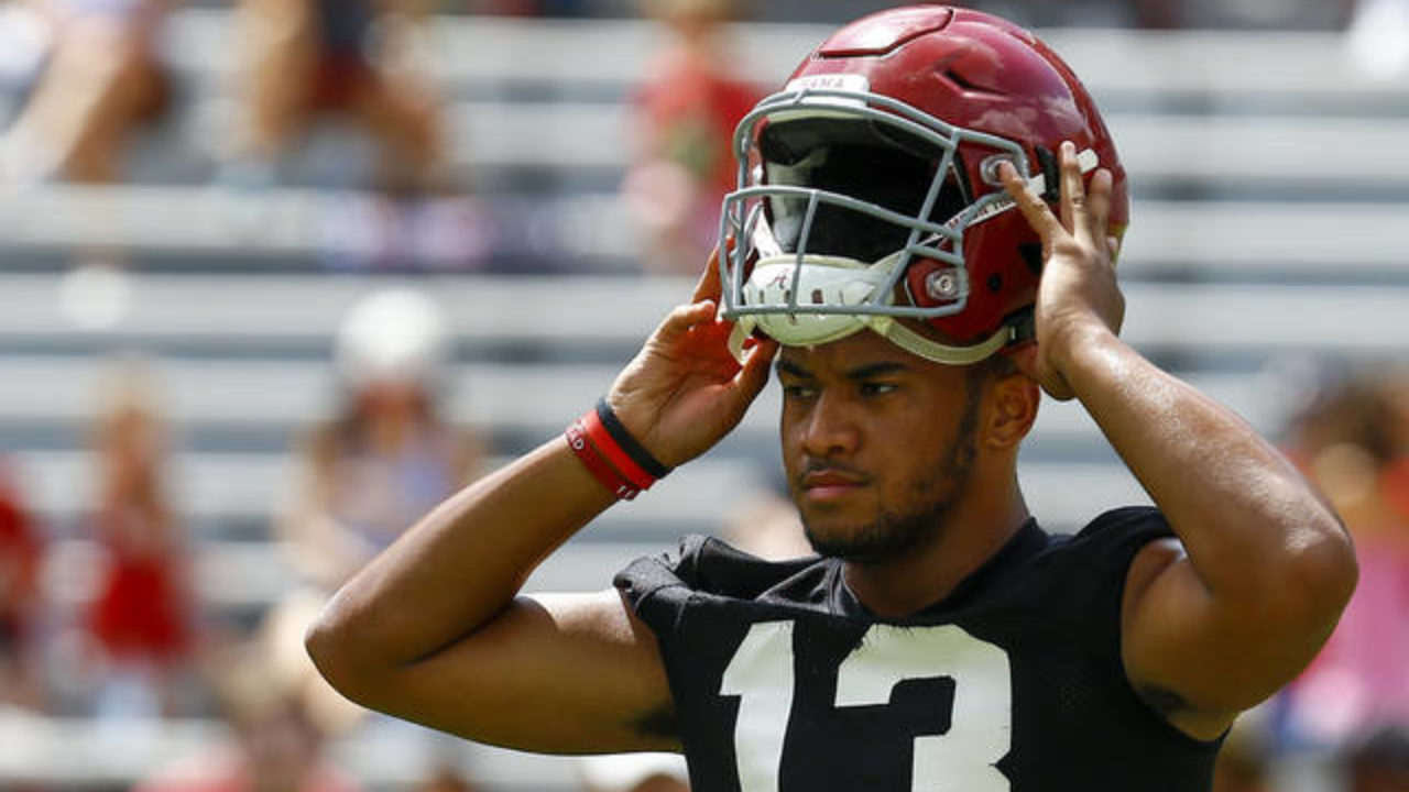 Alabama QB competition: Sizing up Jalen Hurts vs. Tua Tagovailoa