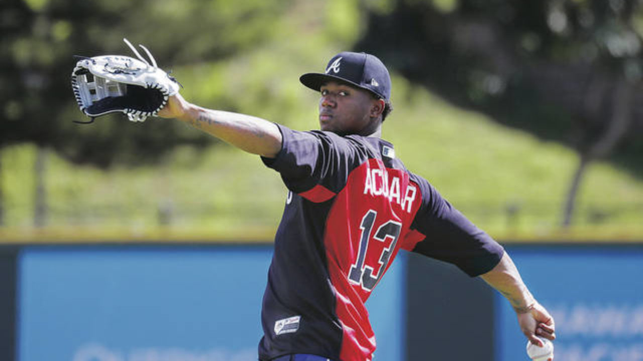 Major League Baseball all-star players practice at Les Murakami