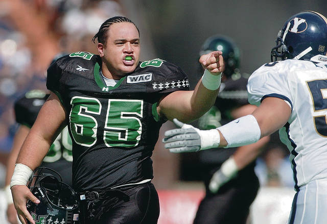 UH's Vince Manuwai among finalists for the Polynesian Football