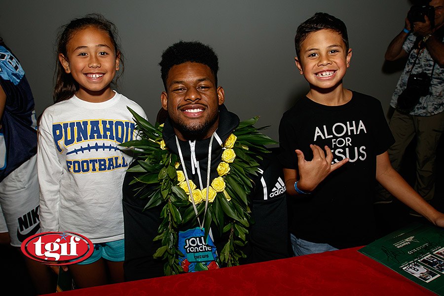 Polynesian Football Hall Of Fame Enshrinement Ceremony | Honolulu Star ...