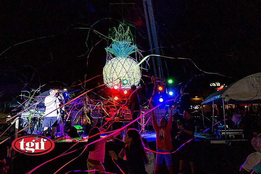 New Year's Eve Pineapple Drop at Mililani Town Center Honolulu Star