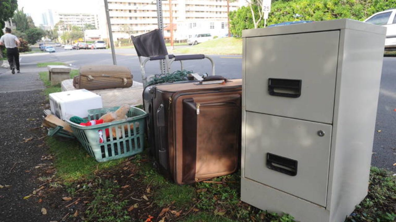 Bulky-item pickup by appointment only debuts for some of Oahu