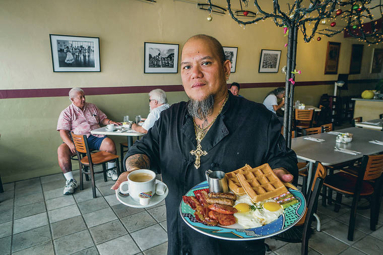 Kaimuki Cafe serves up mighty breakfasts in former Cafe Laufer space ...