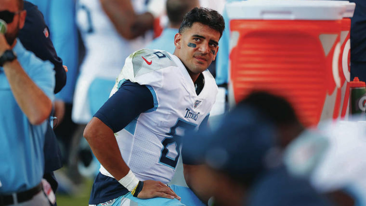 Ferd Lewis: No. 8 jersey remains a constant for Marcus Mariota