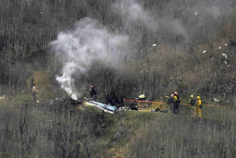 Kobe Bryant S Helicopter Flew In Fog That Grounded Other Choppers