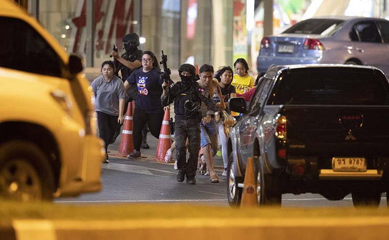 Thai Gunman Who Killed 21 In Rampage Shot Dead In Mall Honolulu Star Advertiser