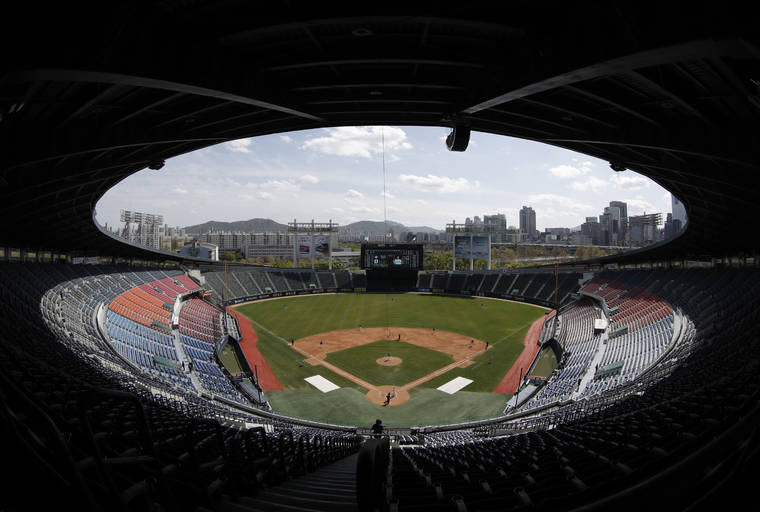 LG Twins beat defending champs Doosan Bears to open 2020 KBO season