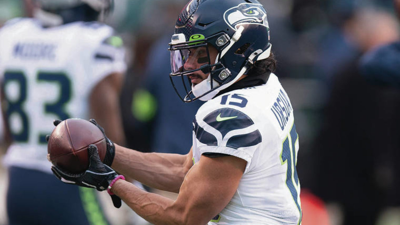 Seahawks receiver John Ursua posts online he's out for the season following  torn ACL - Hawaii Tribune-Herald