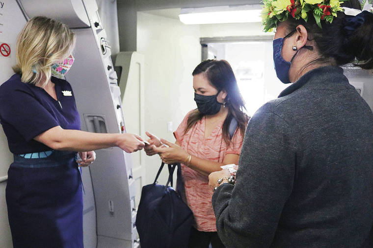 Hawaiian Airlines requires passengers to wear face masks