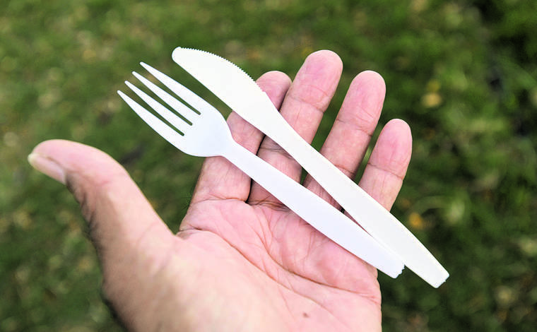 Ban on disposable plastic food utensils and single-use bags starts Thursday  in Honolulu