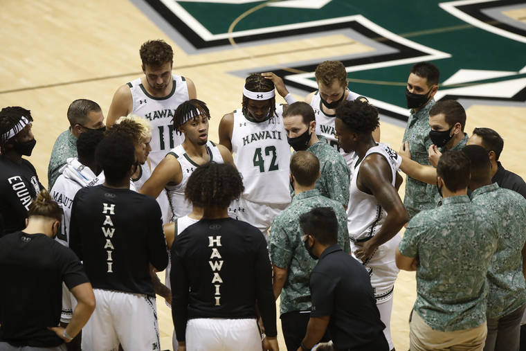 University of Hawaii basketball team recruits longdistance shooter