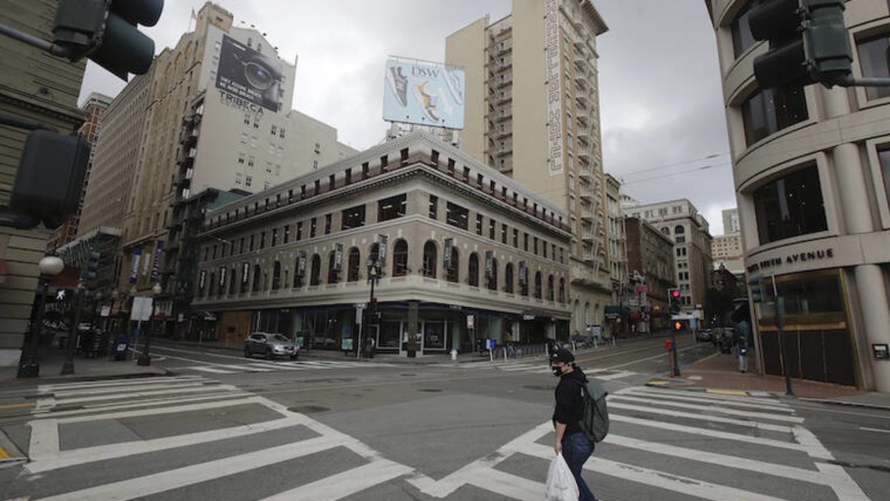 Video shows San Francisco's Union Square Louis Vuitton store after it was  'emptied out' by thieves 