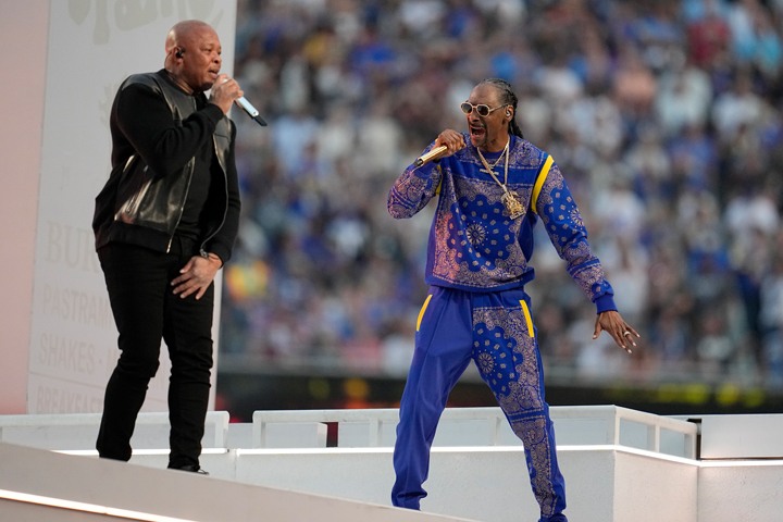 Super Bowl 2022 halftime show video, reaction, news, Dr Dre, Snoop Dogg,  Eminem, 50 Cent, Mary J. Blige