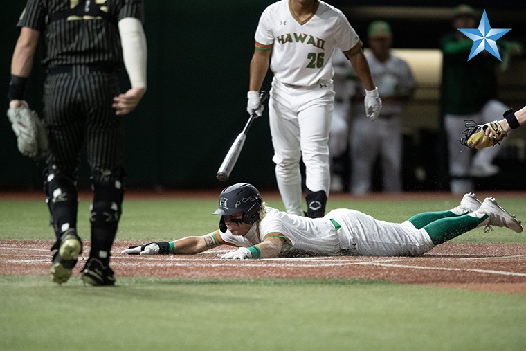 No. 5 Vanderbilt shows off its power to beat Hawaii to open baseball series