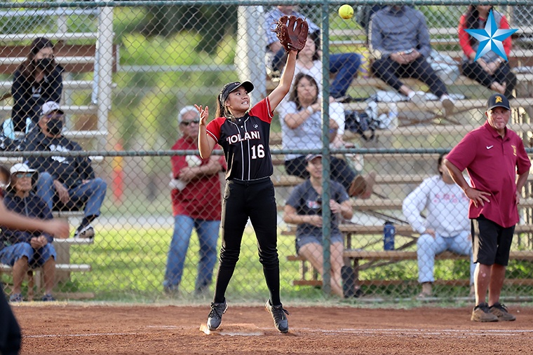 All-ILH state softball final between Iolani and Maryknoll