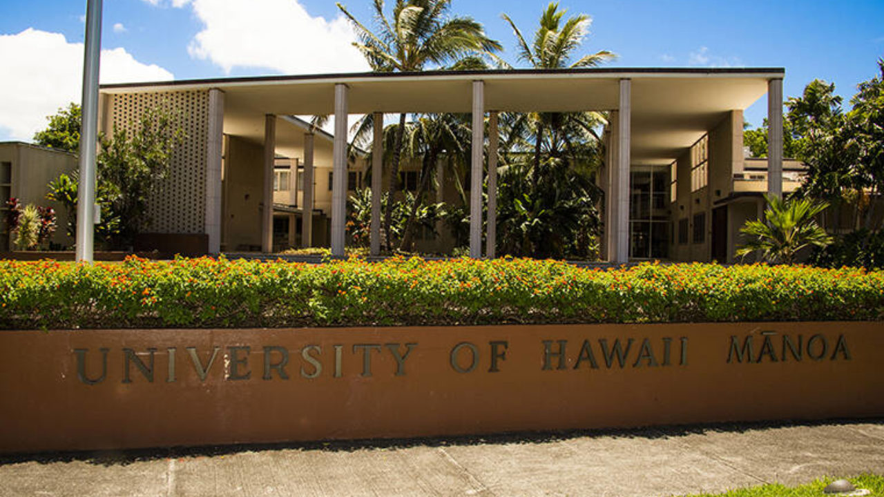 university of hawaii at manoa campus