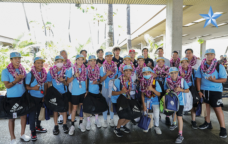 Hawaii World Champions Return Home To The Cheers Of Family Friends   CTY Llws Arrival 6303 