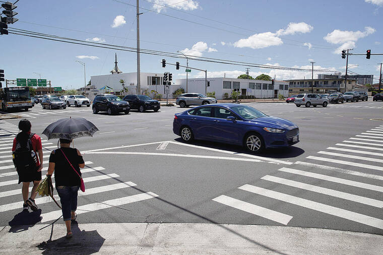 Vandalism delays system launch of Oahu redlight cameras Honolulu