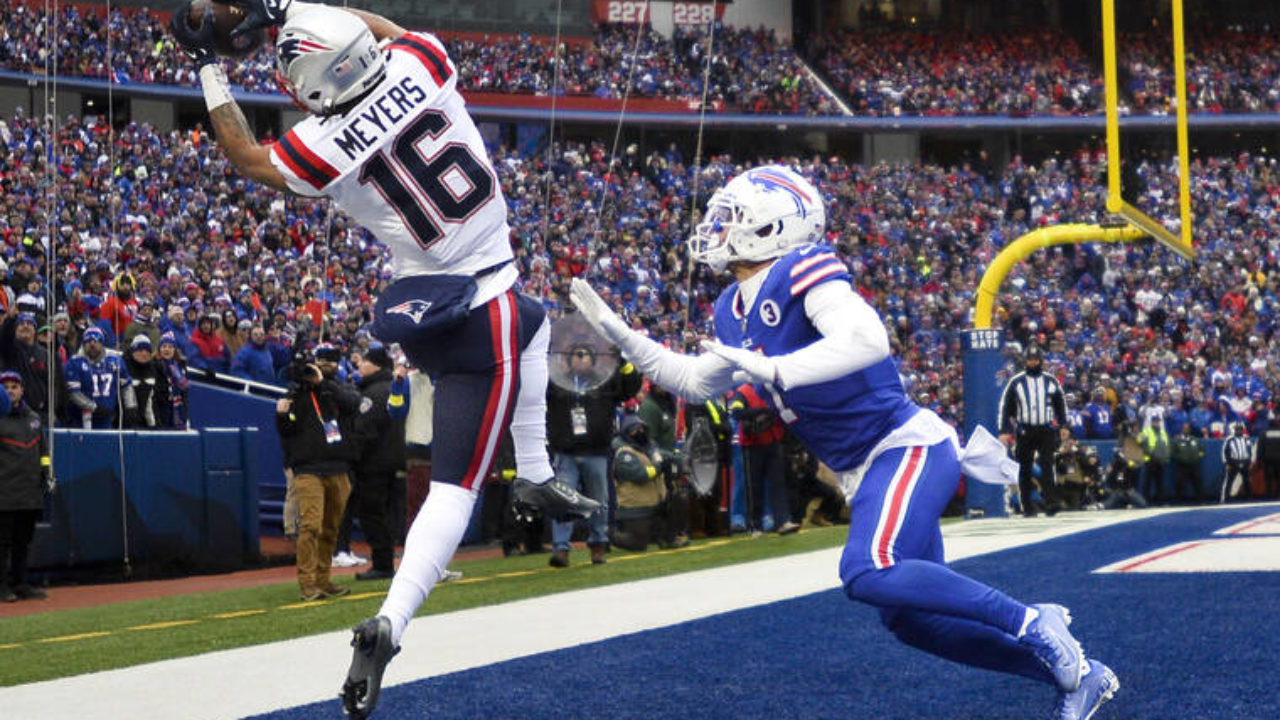 Top photos from Buffalo Bills' 35-23 win over New England Patriots