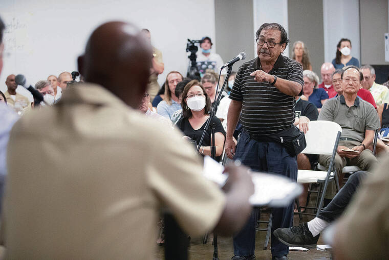 GEORGE F. LEE / GLEE@STARADVERTISER.COM
                                Salt Lake resident Pat Tobara addressed the panel of U.S. Navy officers and EPA and Defense Logistics Agency officials Wednesday during a meeting with the public to address questions regarding the 2023 Red Hill consent order at the Oahu Veterans Center.