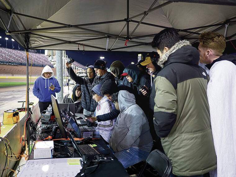 UH competes in first ever international driverless car racing