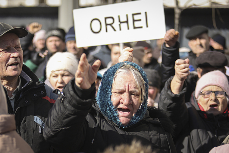 Moldova Reportedly Stops Russia-backed Unrest Plot Amid Protest ...