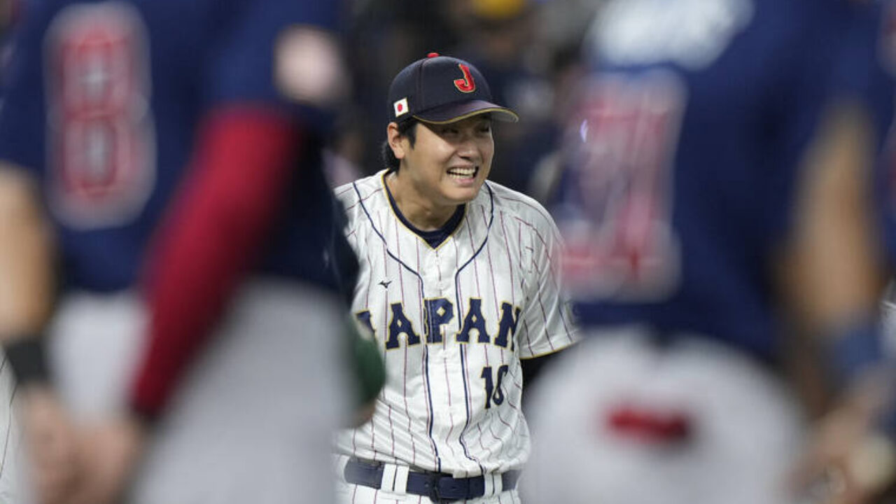 Ohtani Getting Ready for His First WBC Practice Game : r/baseball