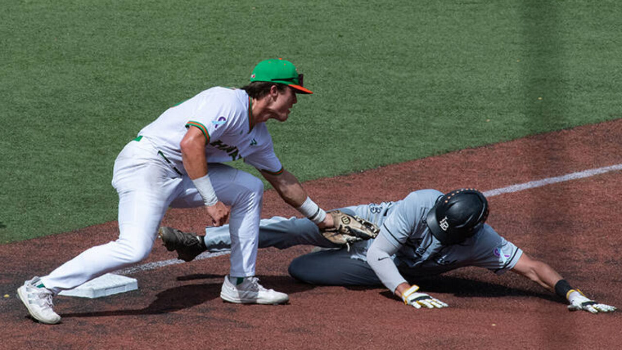 Vanderbilt baseball sweeps Hawaii in weekend series