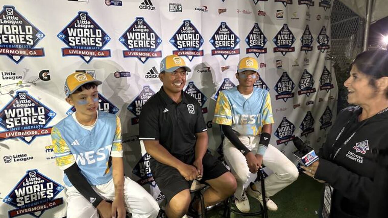 Team Illinois dominates in Little League Senior League Softball World Series