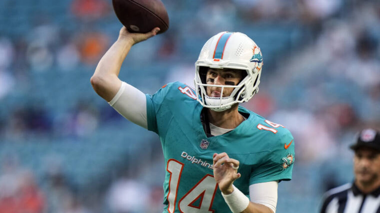 Miami Dolphins Injury Updates: Mike White in Concussion Protocol, De'Von  Achane and Robert Jones Dealing with Injuries - BVM Sports