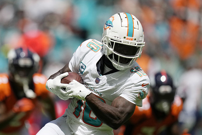 Photo gallery: Miami Dolphins against Denver Broncos