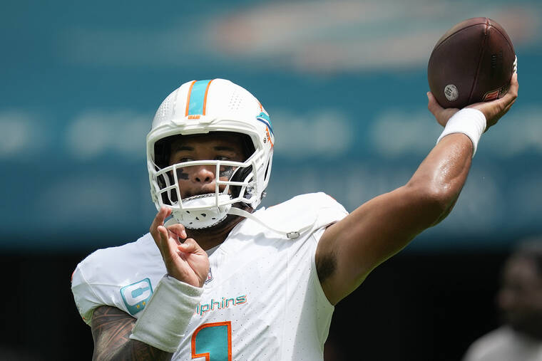 Dolphins' McDaniel skirts a shot at history